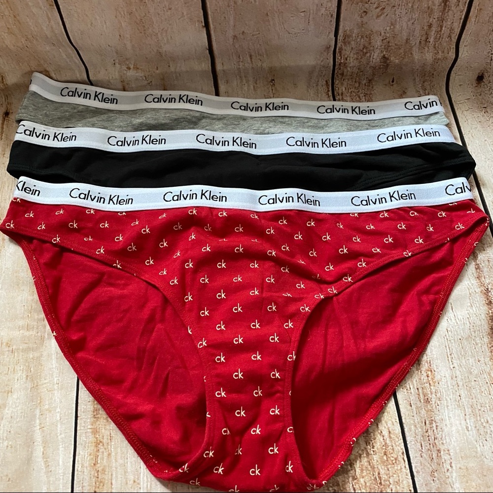 NWOT Calvin Klein 3pk Bikini
